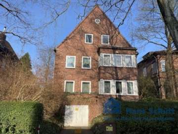 Rotsteinklassiker in Kiel-Düsternbrook, Nähe Universitätsklinikum, 24105 Kiel, Mehrfamilienhaus