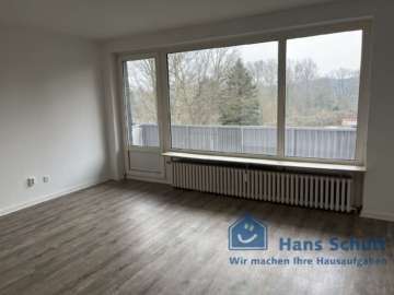 Single-Wohnung mit Balkon, 24143 Kiel, Etagenwohnung