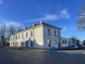 Mehrfamilienhaus in Kiel-Wellingdorf Nähe Sportboothafen, 24148 Kiel, Mehrfamilienhaus