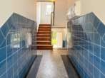 Eingang 30 - Kiel – Nähe Vieburger Gehölz – vermietete 4 Zimmer Maisonette-Eigentumswohnung