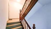 Treppenhaus - Schwentinental bei Kiel-Mehrfamilienhaus mit Altbaucharme, energetisch saniert, 4 Pkw-Stellplätze