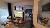 EG - Wohnzimmer - Schwentinental bei Kiel-Mehrfamilienhaus mit Altbaucharme, energetisch saniert, 4 Pkw-Stellplätze